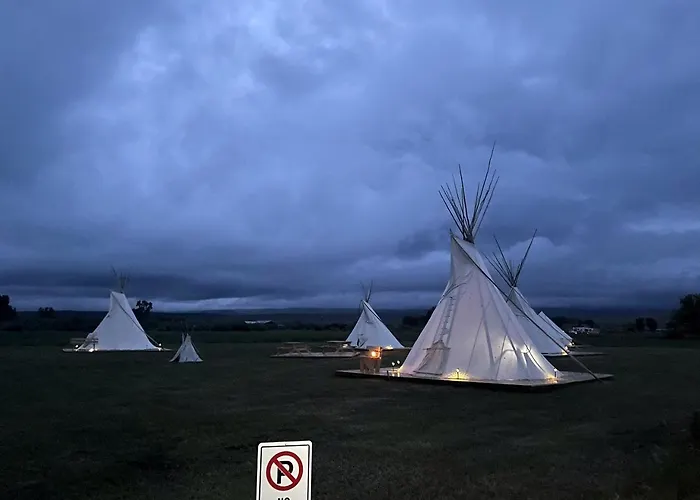 Experience Pet-friendly Perfection: Classic Tipi Glamping Near Wind River Mountains, Wy Fort Washakie